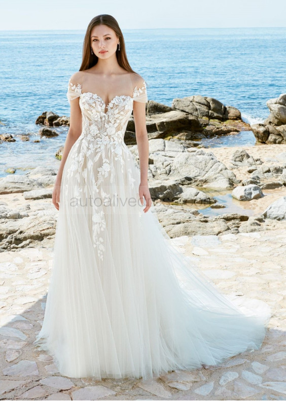 Strapless Ivory Lace Tulle Modern Wedding Dress With Detachable Sleeves